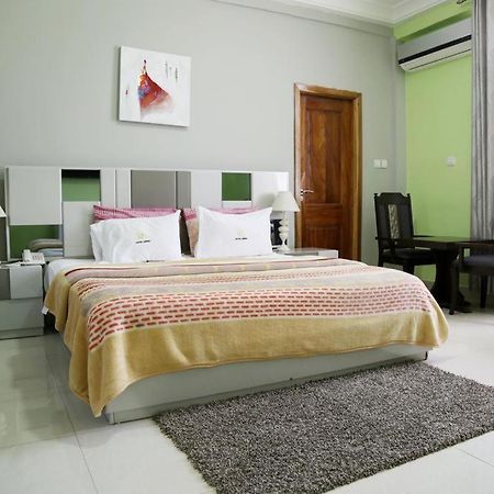 Hotel Green Spintex Esterno foto