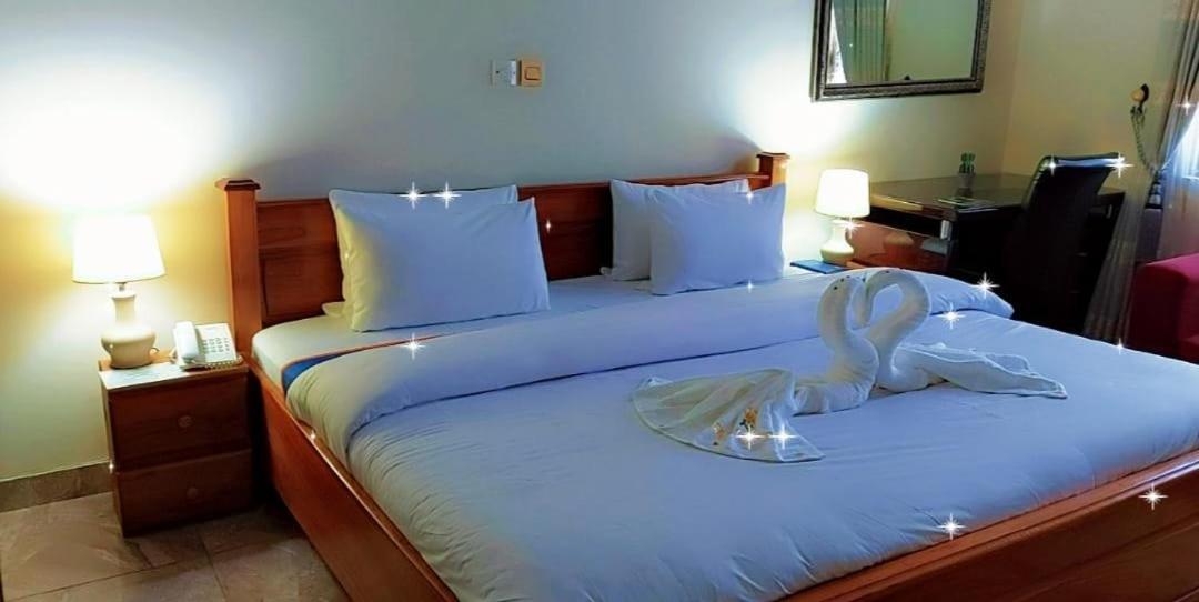 Hotel Green Spintex Esterno foto