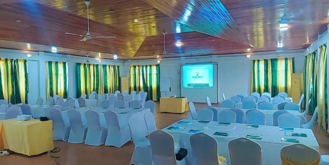 Hotel Green Spintex Esterno foto
